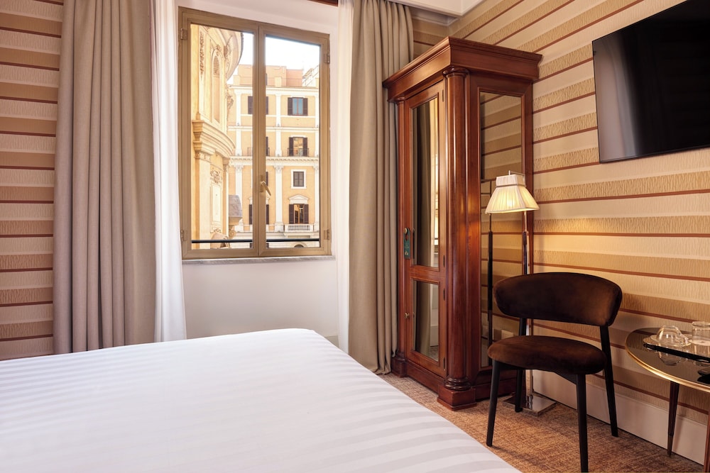 Mascagni Hotel — Hotel rooms in Rome, Lazio