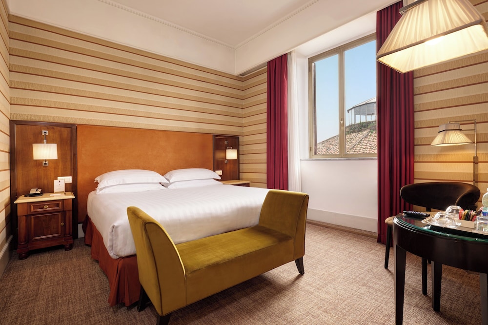 Mascagni Hotel — Hotel rooms in Rome, Lazio