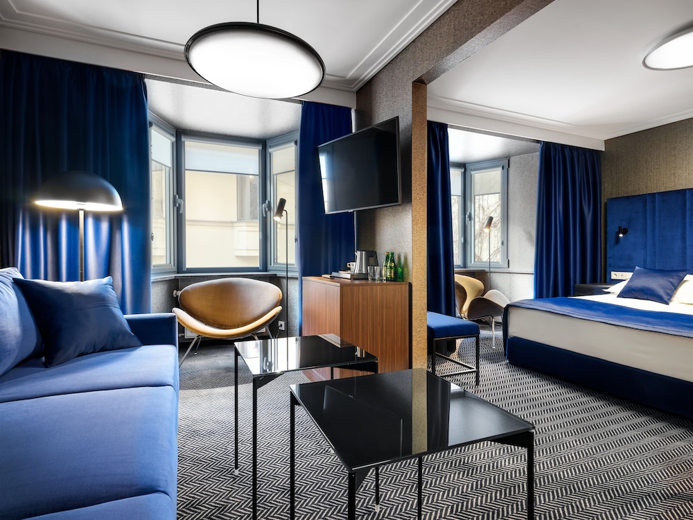 Hotel Logos — Hotel rooms in Krakow, Lesser Poland