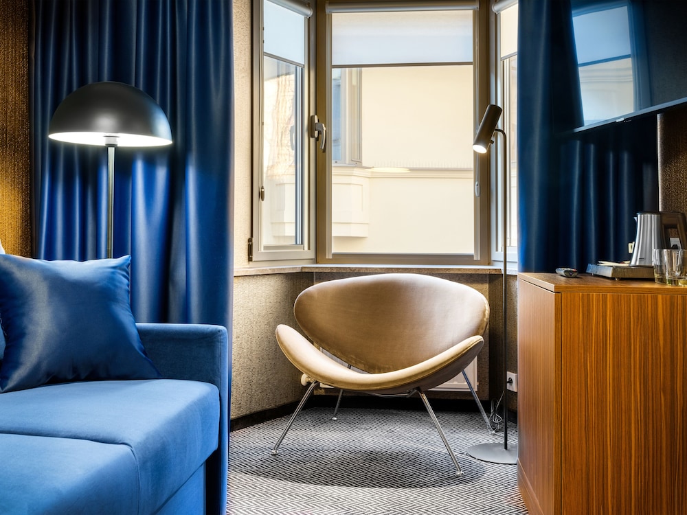 Hotel Logos — Hotel rooms in Krakow, Lesser Poland