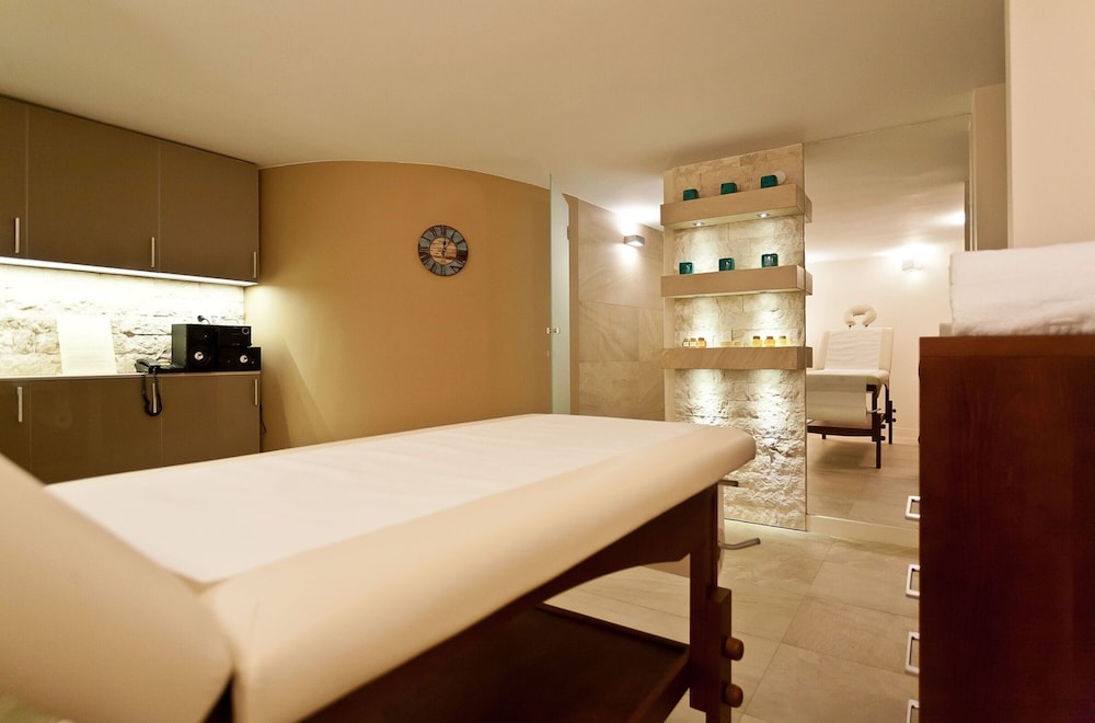 Hotel Logos — Spa in Krakow, Lesser Poland