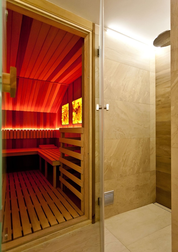 Hotel Logos — Spa in Krakow, Lesser Poland