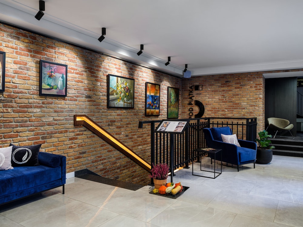 Hotel Logos — Hotel building in Krakow, Lesser Poland