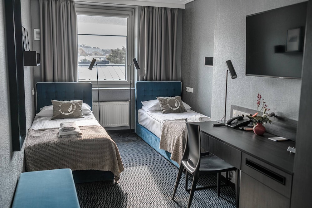 Hotel Logos — Hotel rooms in Krakow, Lesser Poland
