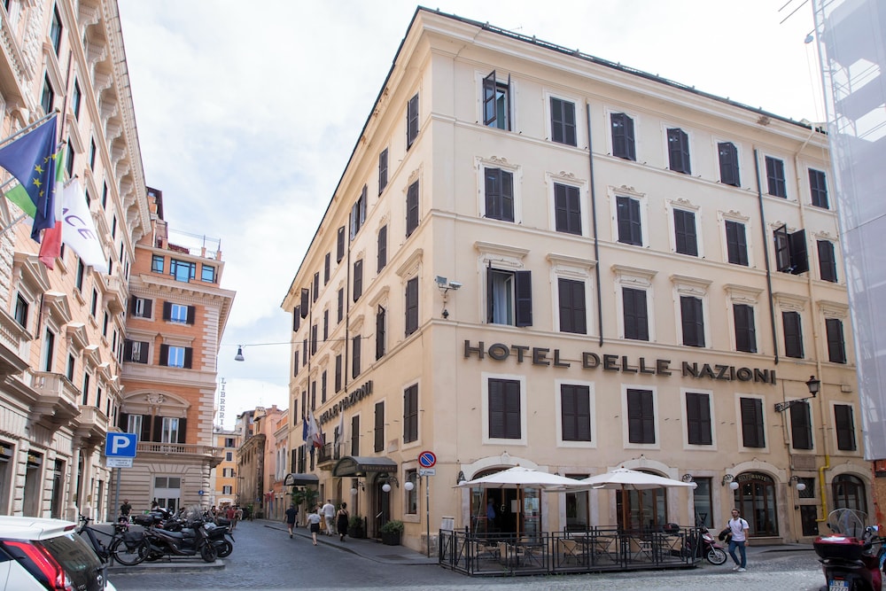 Hotel Delle Nazioni — Hotel building in Rome, Lazio