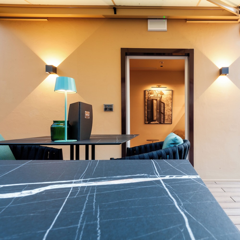 Hotel Delle Nazioni — Hotel rooms in Rome, Lazio