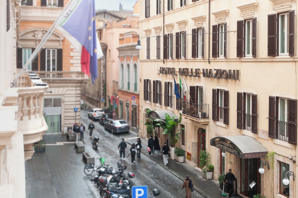 Hotel Delle Nazioni — Hotel building in Rome, Lazio