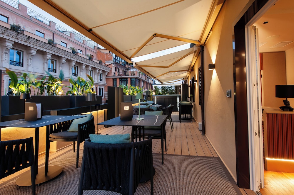 Hotel Delle Nazioni — Restaurant & bars in Rome, Lazio