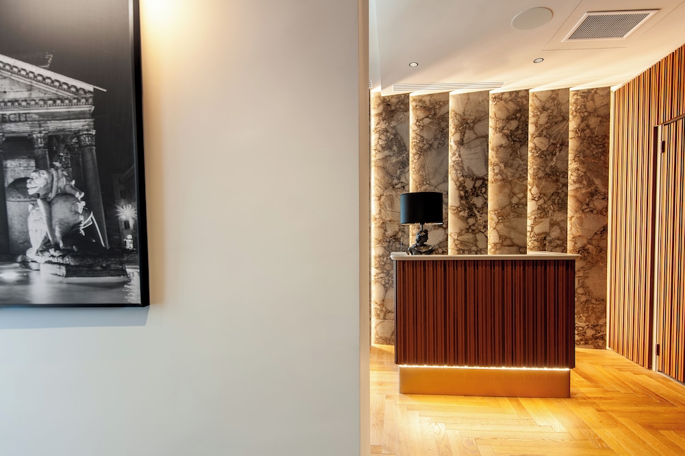 Hotel Delle Nazioni — Hotel building in Rome, Lazio