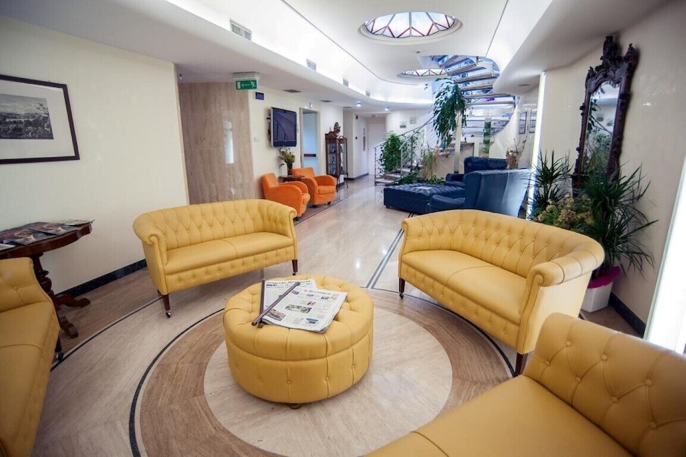 Hotel Windrose — Hotel building in Rome, Lazio