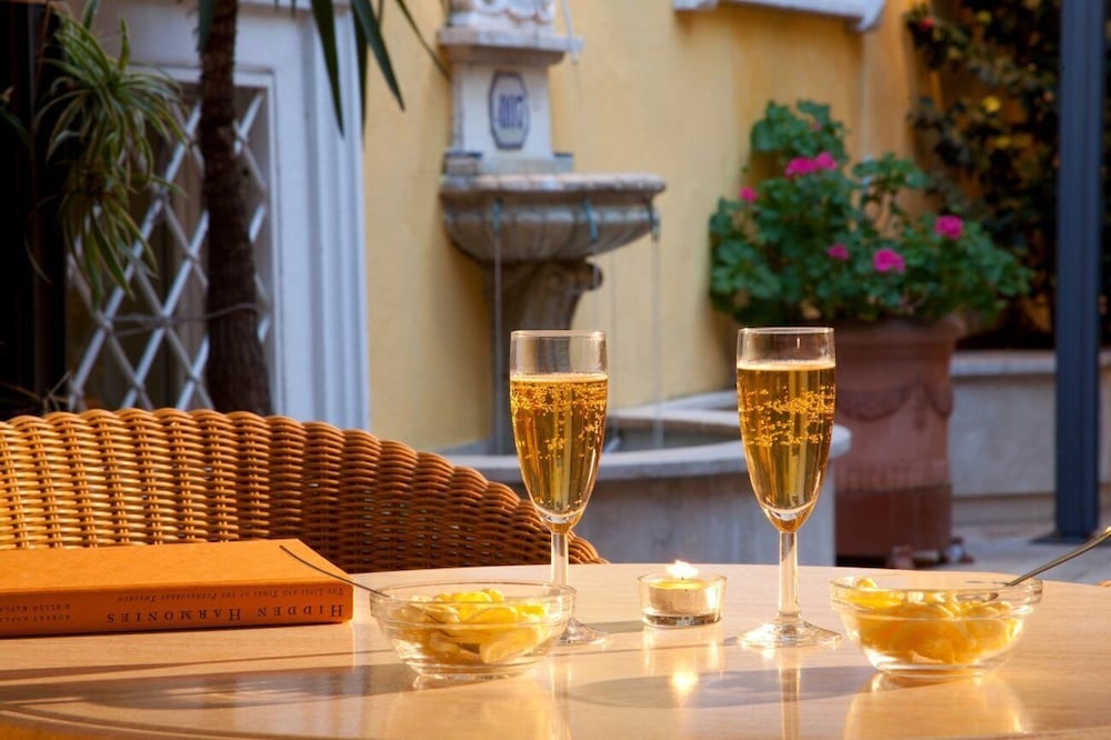 Hotel Windrose — Restaurant & bars in Rome, Lazio