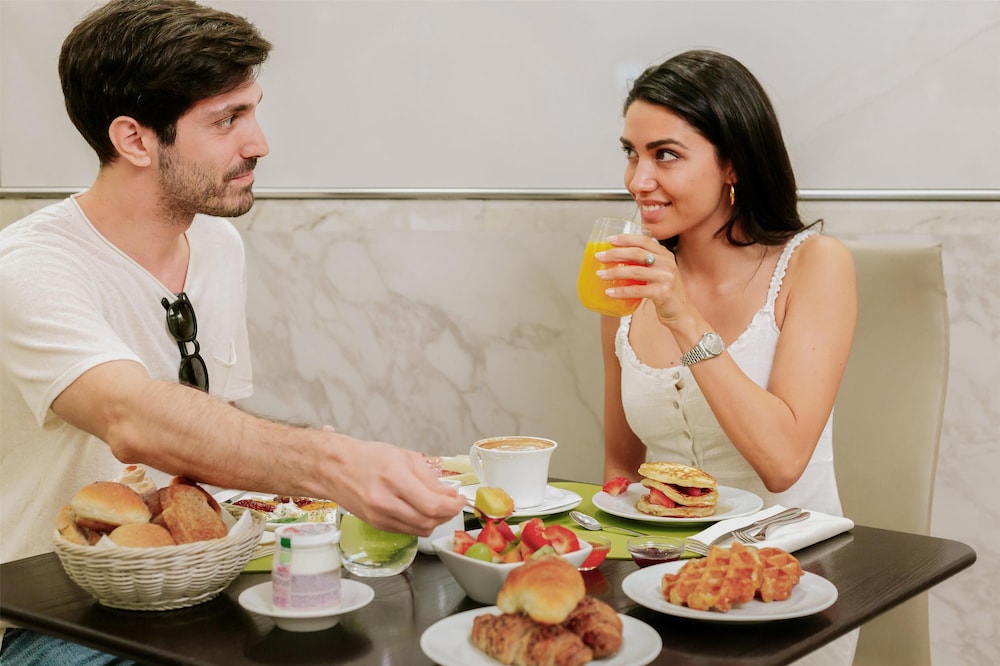 Best Western Plus Hotel Universo — Restaurant & bars in Rome, Lazio