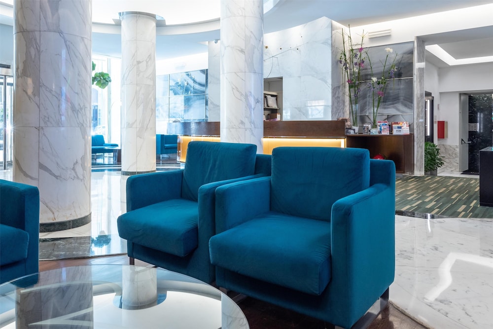 Best Western Plus Hotel Universo — Hotel building in Rome, Lazio