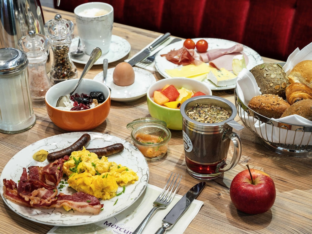 Mercure Hotel & Residenz Checkpoint Charlie — Restaurant & bars in Berlin, Berlin