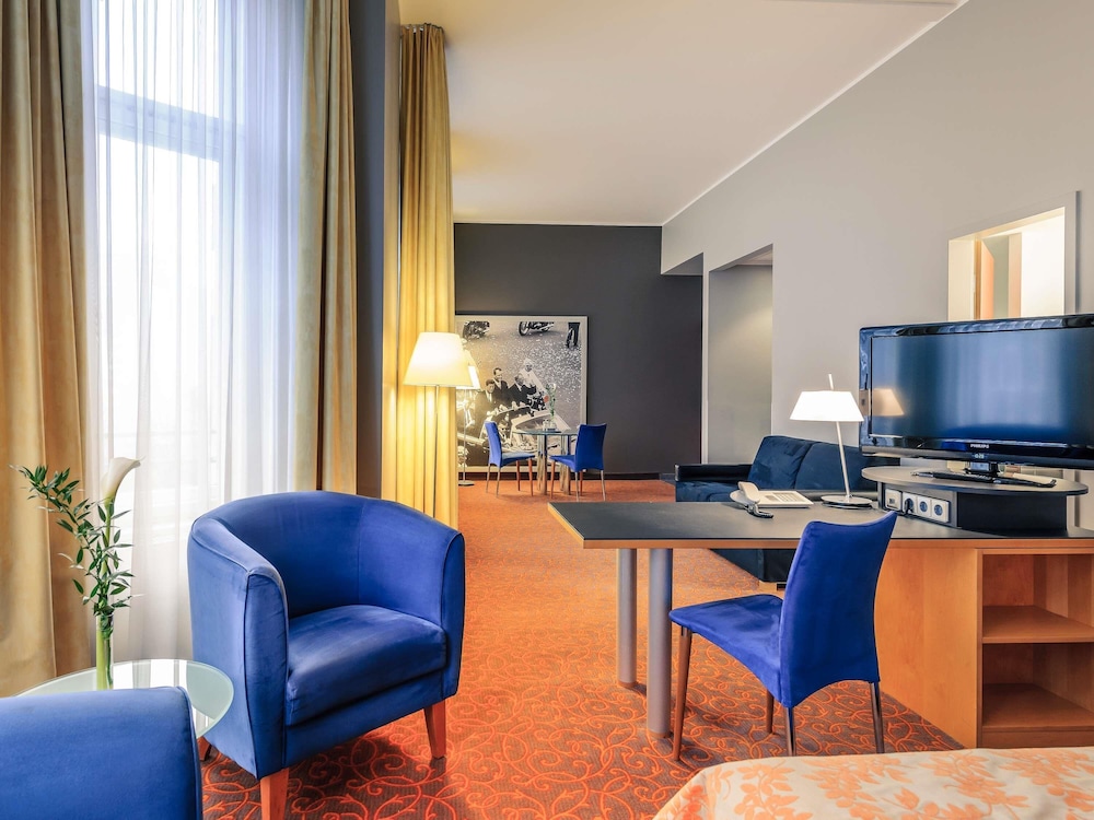 Mercure Hotel & Residenz Checkpoint Charlie — Hotel rooms in Berlin, Berlin