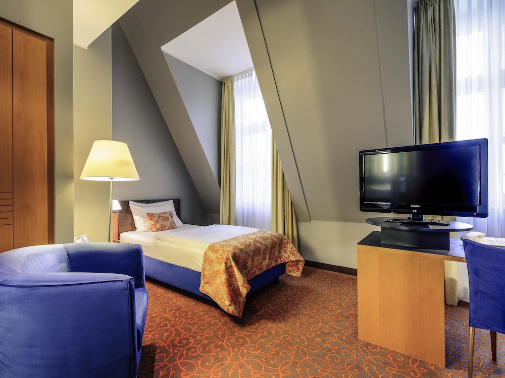 Mercure Hotel & Residenz Checkpoint Charlie — Hotel rooms in Berlin, Berlin