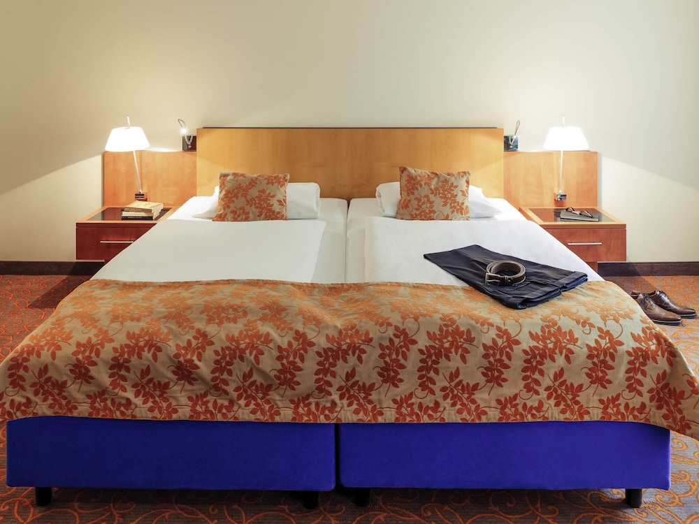 Mercure Hotel & Residenz Checkpoint Charlie — Hotel rooms in Berlin, Berlin
