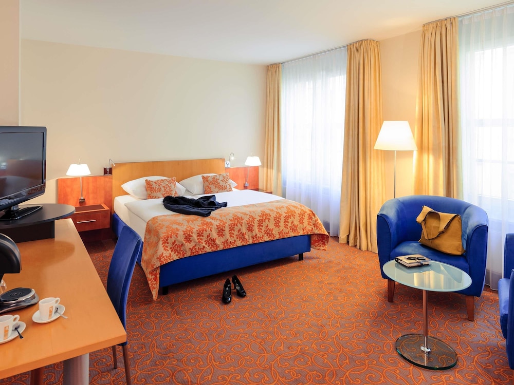 Mercure Hotel & Residenz Checkpoint Charlie — Hotel rooms in Berlin, Berlin