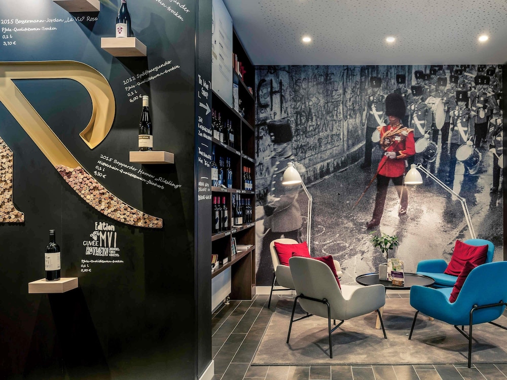 Mercure Hotel & Residenz Checkpoint Charlie — Restaurant & bars in Berlin, Berlin