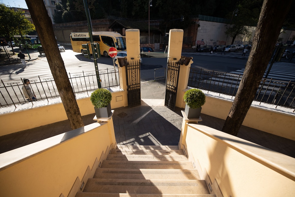 The Cross Hotel — Attractions in the area in Rome, Lazio