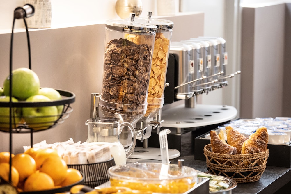 The Cross Hotel — Restaurant & bars in Rome, Lazio