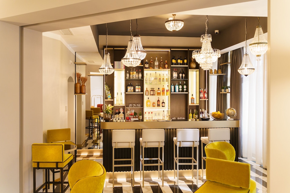 The Cross Hotel — Restaurant & bars in Rome, Lazio