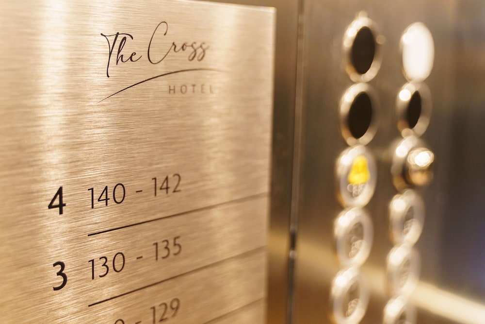 The Cross Hotel — Hotel building in Rome, Lazio