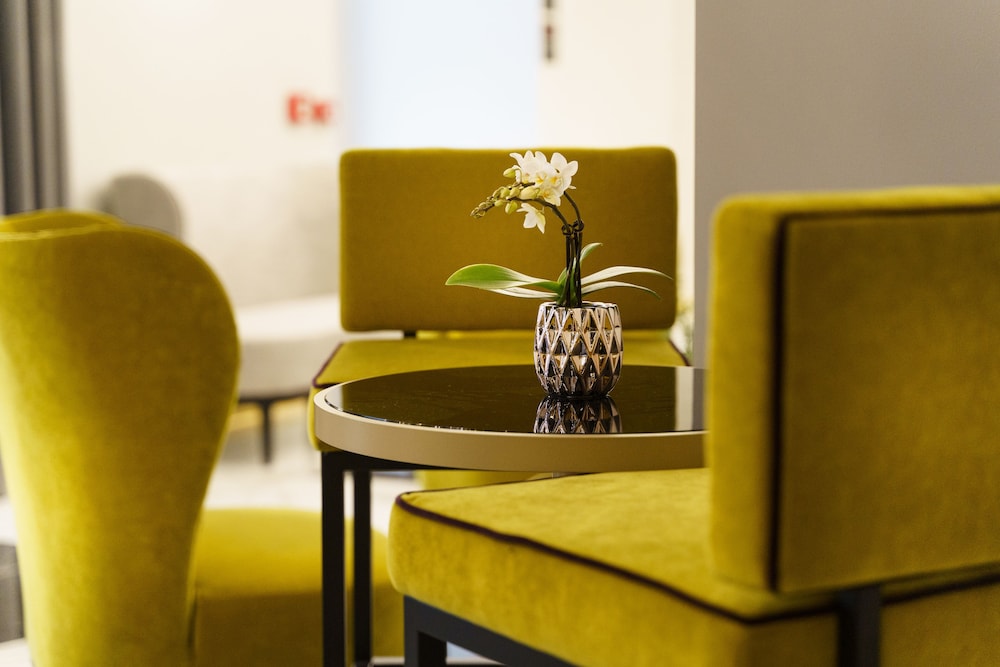 The Cross Hotel — Restaurant & bars in Rome, Lazio