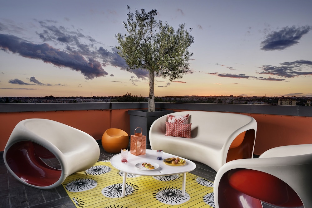 Hotel Pulitzer Roma — Restaurant & bars in Rome, Lazio