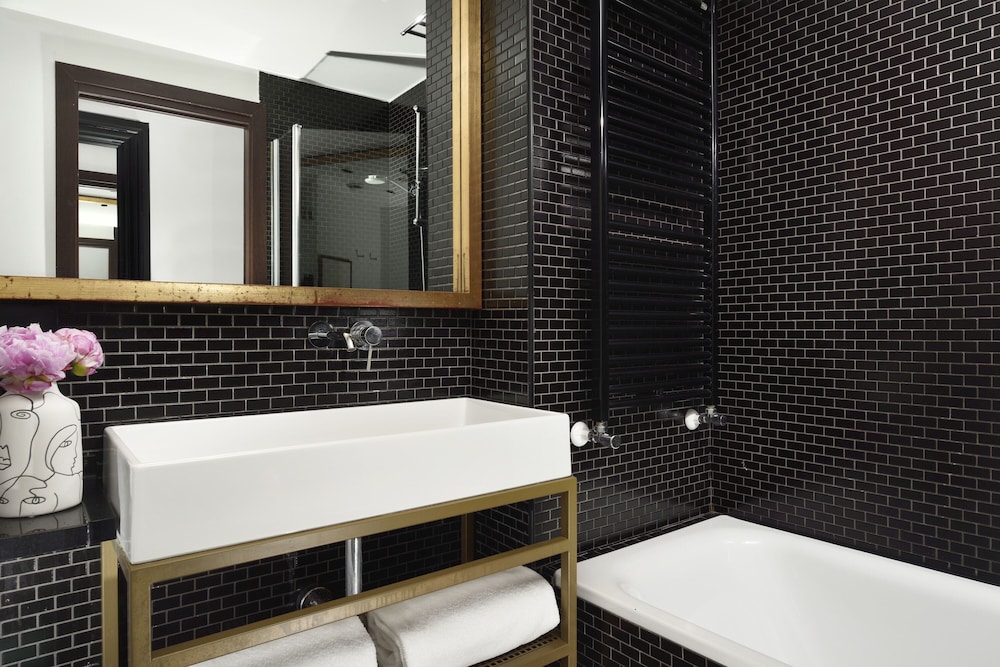 Hotel Pulitzer Roma — Hotel rooms in Rome, Lazio
