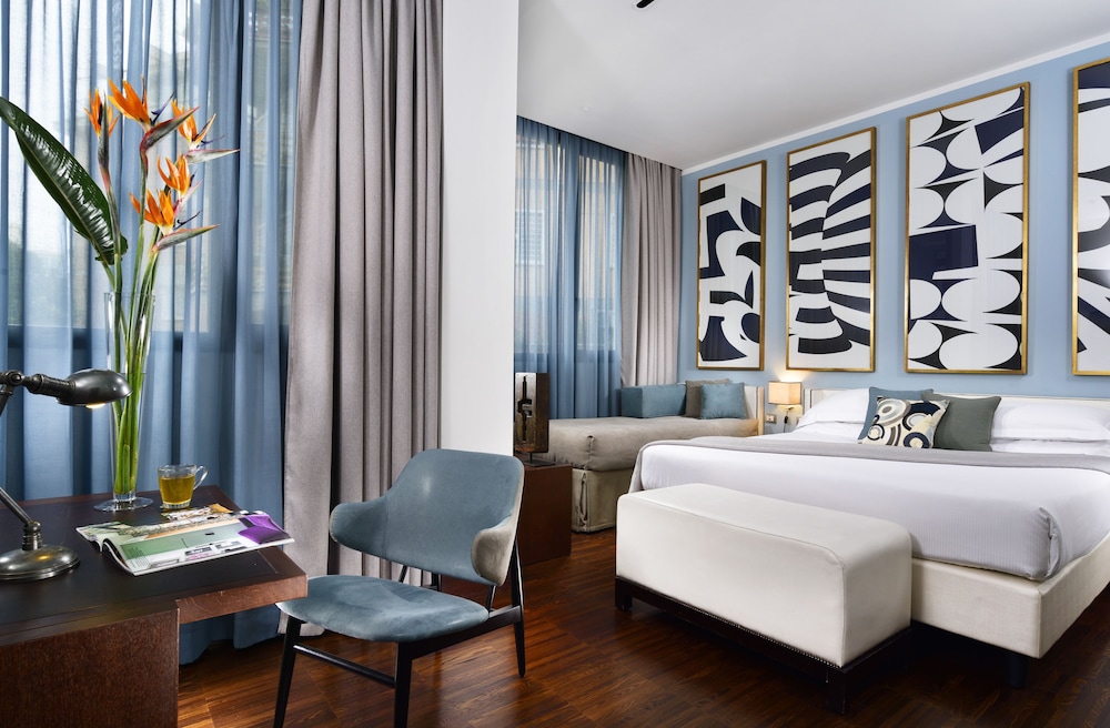 Hotel Pulitzer Roma — Hotel rooms in Rome, Lazio