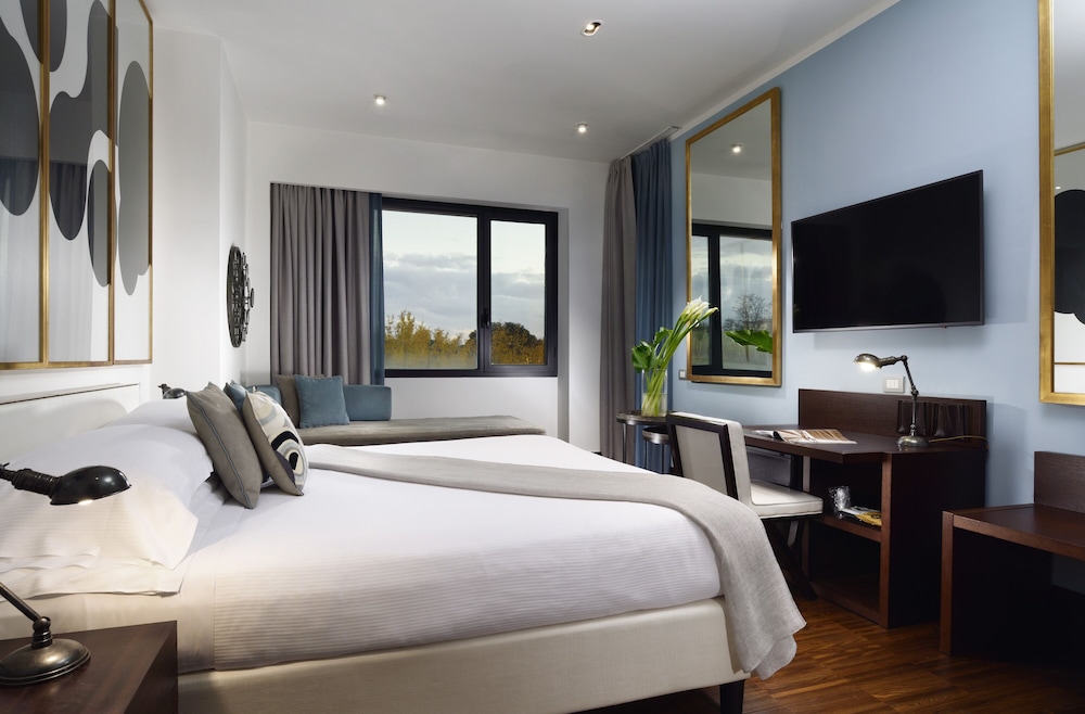 Hotel Pulitzer Roma — Hotel rooms in Rome, Lazio