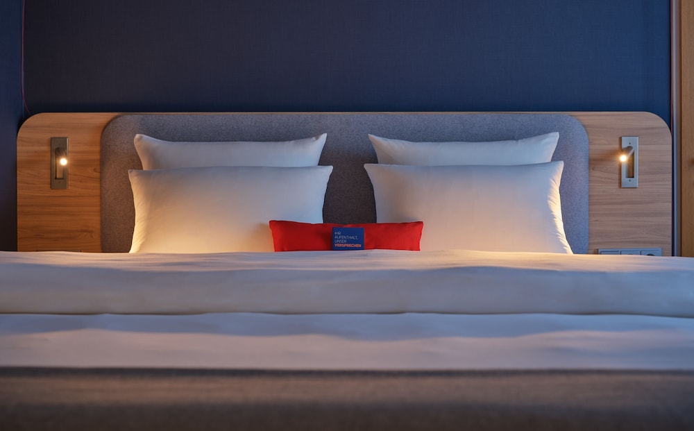 Holiday Inn Express Berlin City Centre by IHG — Hotel rooms in Berlin, Berlin