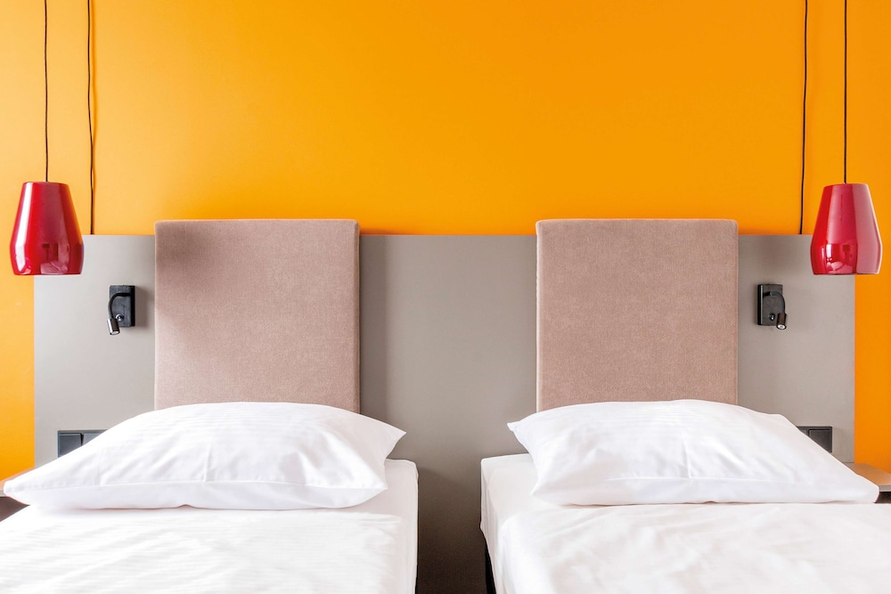 Vienna House Easy by Wyndham Cracow — Hotel rooms in Krakow, Lesser Poland