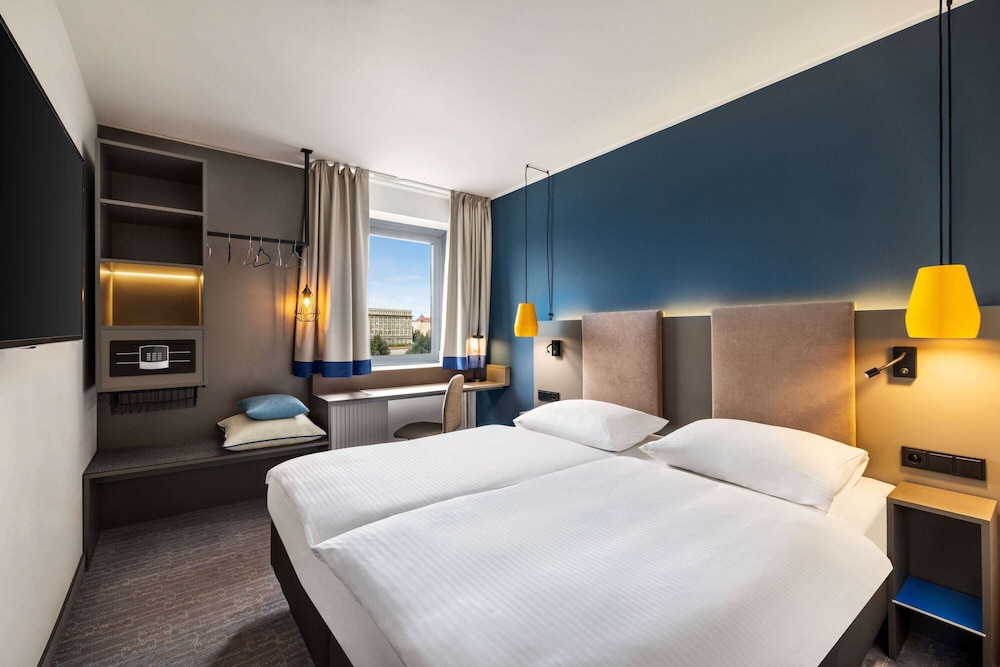Vienna House Easy by Wyndham Cracow — Hotel rooms in Krakow, Lesser Poland