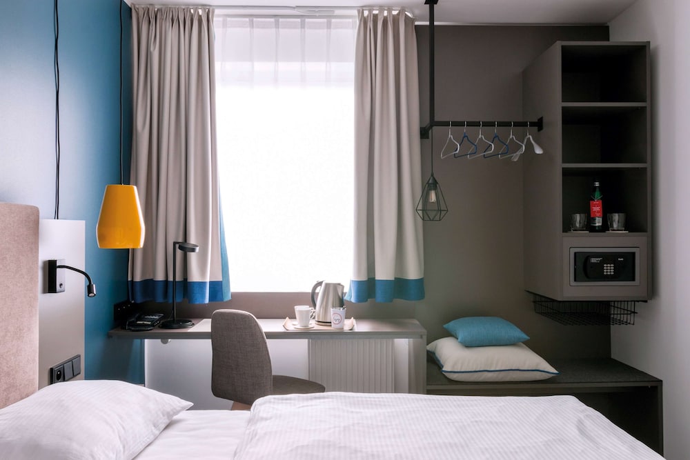 Vienna House Easy by Wyndham Cracow — Hotel rooms in Krakow, Lesser Poland
