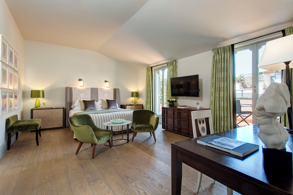 Rocco Forte Hotel De Russie — Hotel rooms in Rome, Lazio