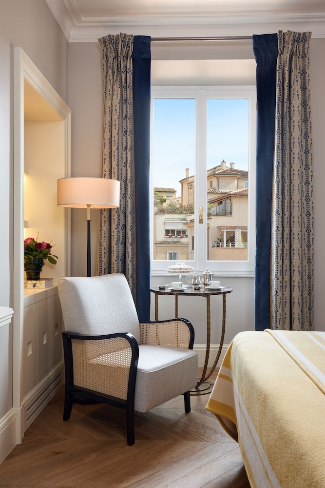 Rocco Forte Hotel De Russie — Hotel rooms in Rome, Lazio
