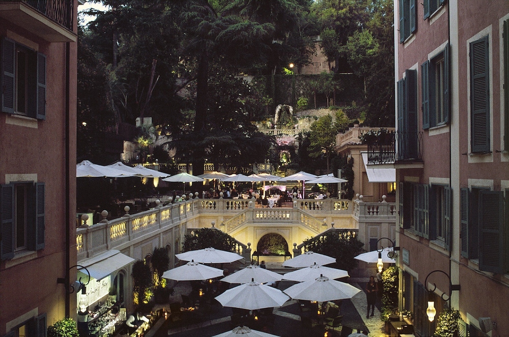 Rocco Forte Hotel De Russie — Restaurant & bars in Rome, Lazio
