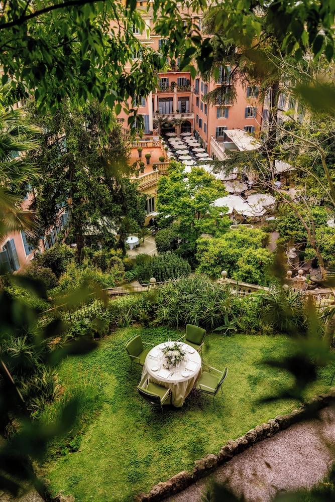 Rocco Forte Hotel De Russie — Hotel building in Rome, Lazio