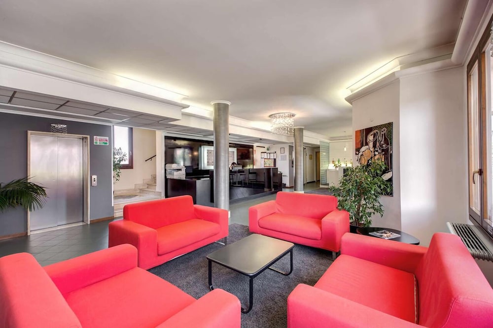 Hotel Alba Roma — Hotel building in Rome, Lazio