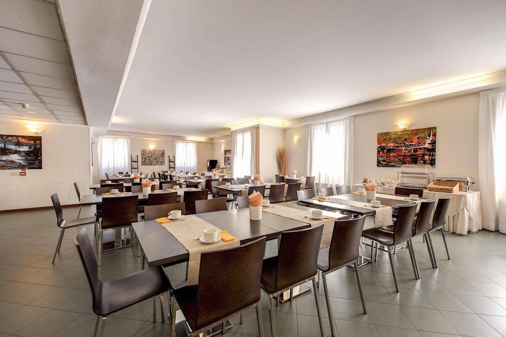 Hotel Alba Roma — Restaurant & bars in Rome, Lazio