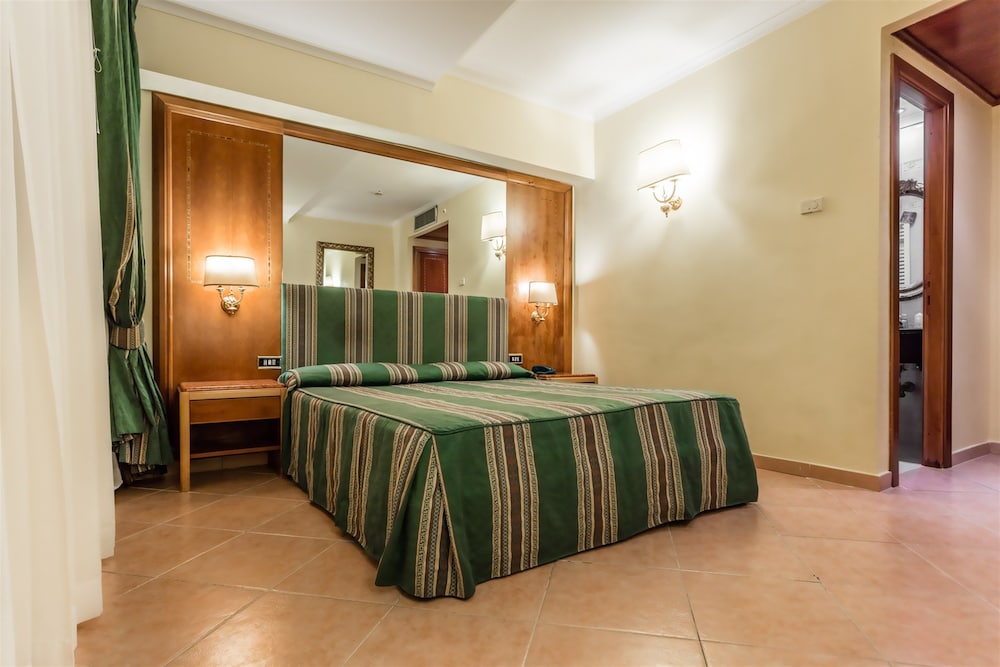 Raeli Hotel Archimede — Hotel rooms in Rome, Lazio