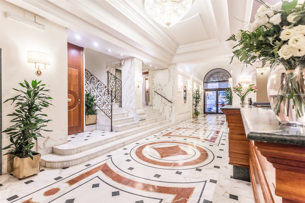 Raeli Hotel Archimede — Hotel building in Rome, Lazio