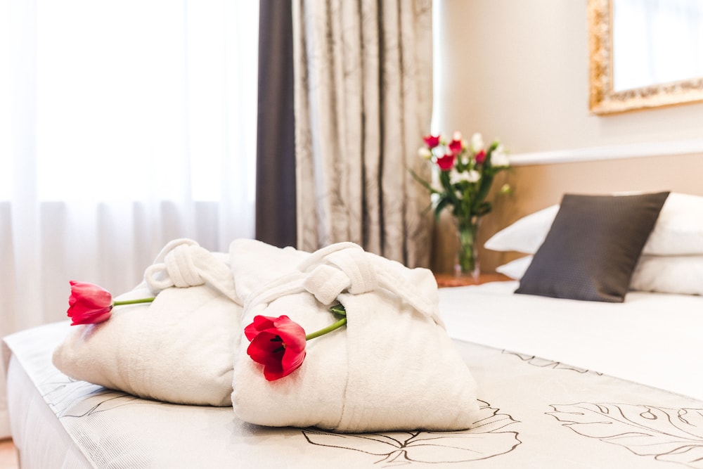 Raeli Hotel Archimede — Hotel rooms in Rome, Lazio