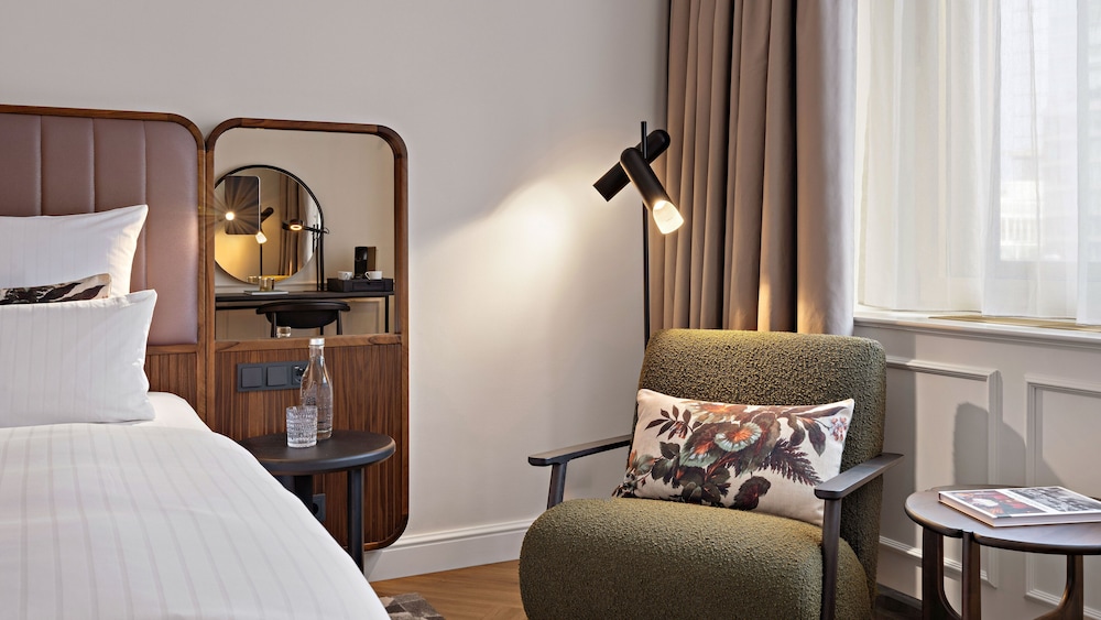 Bristol Berlin Vignette Collection by IHG — Hotel rooms in Berlin, Berlin