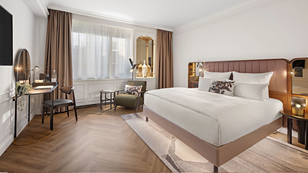 Bristol Berlin Vignette Collection by IHG — Hotel rooms in Berlin, Berlin