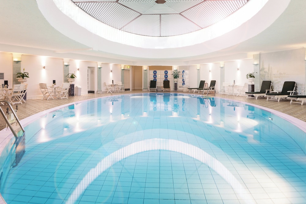 Bristol Berlin Vignette Collection by IHG — Swimming pool in Berlin, Berlin