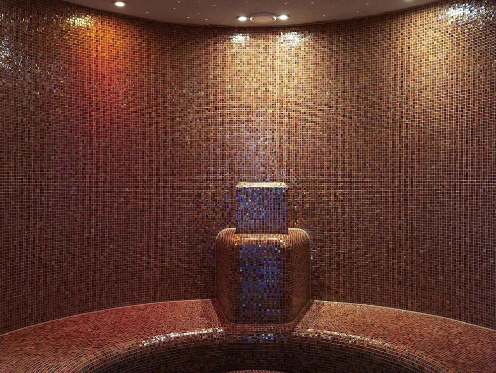 Pullman Berlin Schweizerhof — Spa in Berlin, Berlin