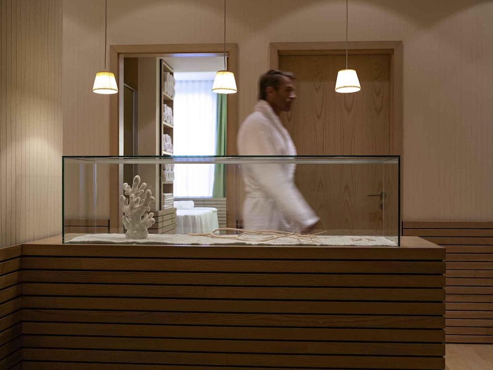 Pullman Berlin Schweizerhof — Spa in Berlin, Berlin